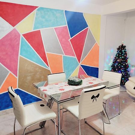 Apt Para Amigos Y Familias วิโก ภายนอก รูปภาพ