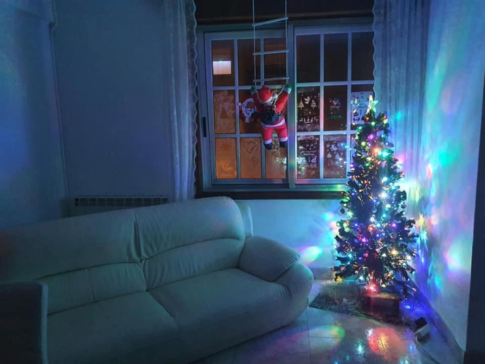 Apt Para Amigos Y Familias วิโก ภายนอก รูปภาพ