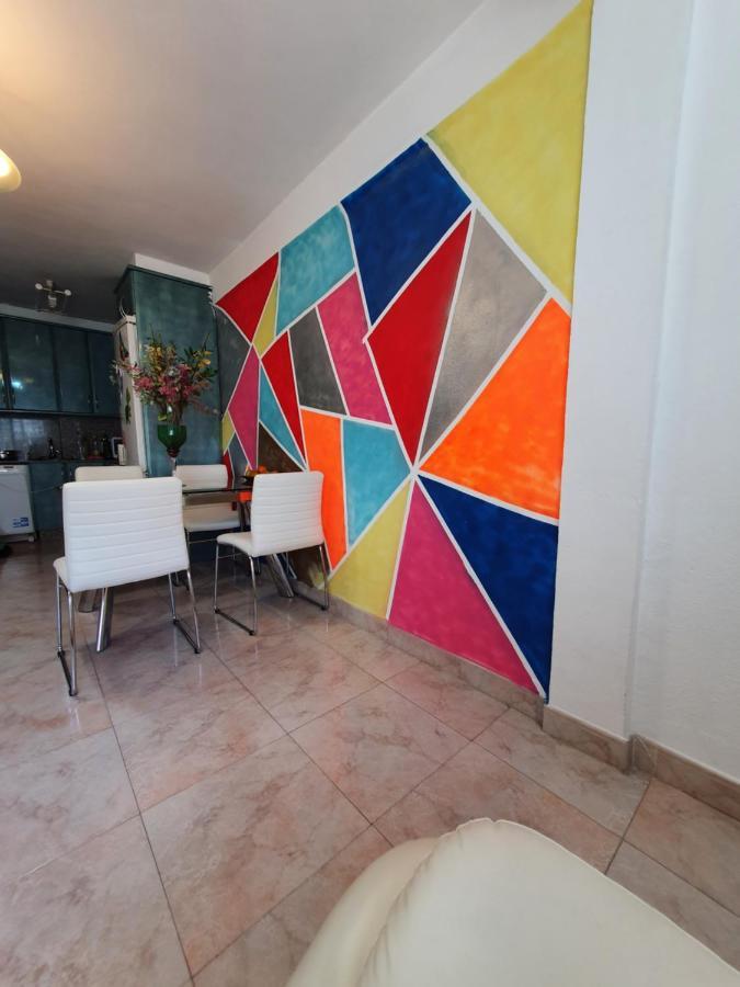 Apt Para Amigos Y Familias วิโก ภายนอก รูปภาพ