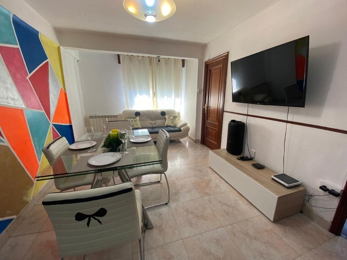Apt Para Amigos Y Familias วิโก ภายนอก รูปภาพ